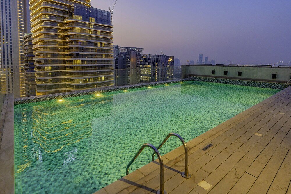 Дубай: Monty - Charming Apartment with Canal Vi
