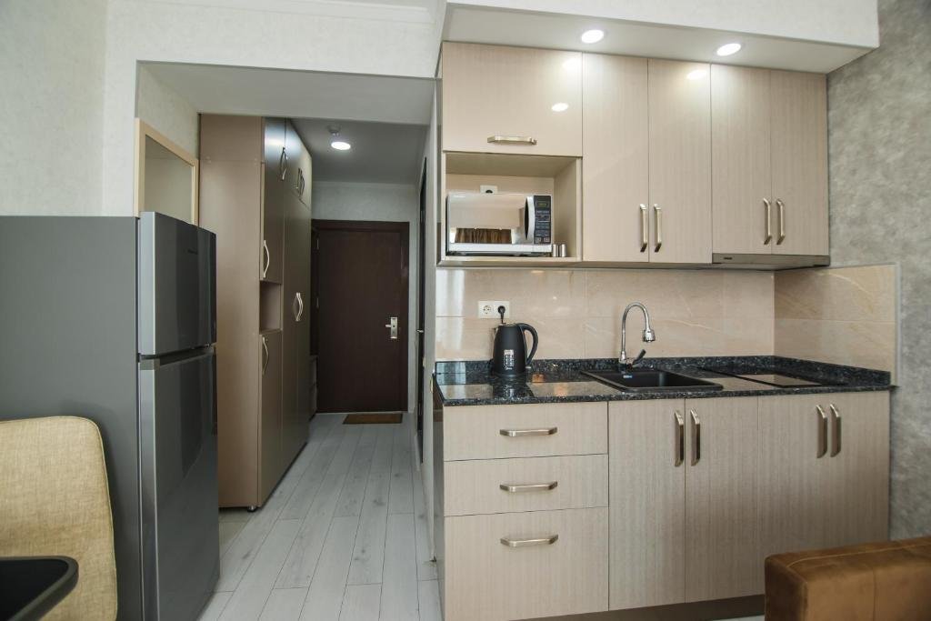 Батуми: Holiday Batumi Apartment.1716
