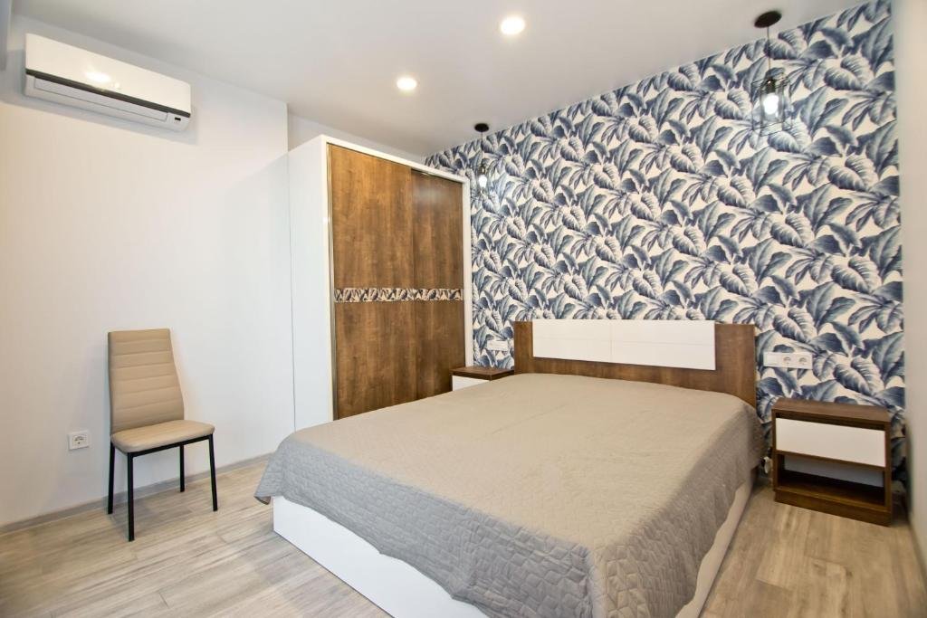 Батуми: Holiday Batumi Apartment.0411