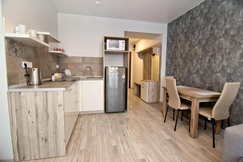Батуми: Holiday Batumi Apartment.0411