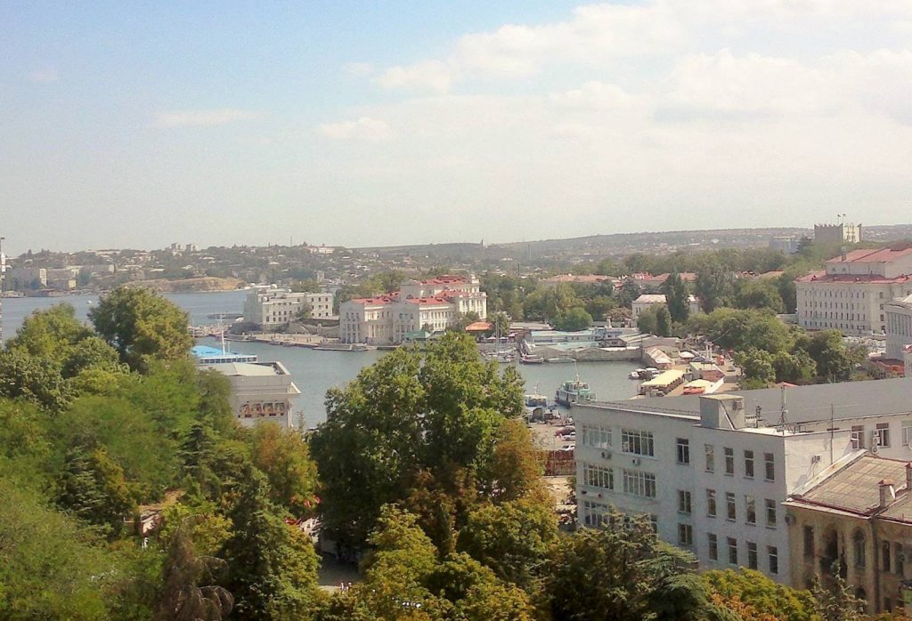 Севастополь: Апартаменты Люкс в Артбухте с Видом на Море