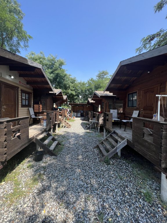 Молочный: База Отдыха Pitsunda House