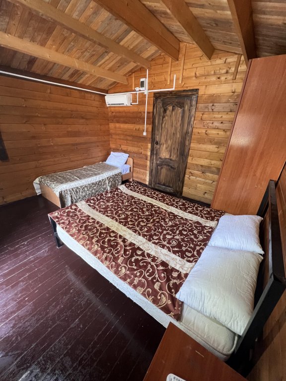 Молочный: База Отдыха Pitsunda House