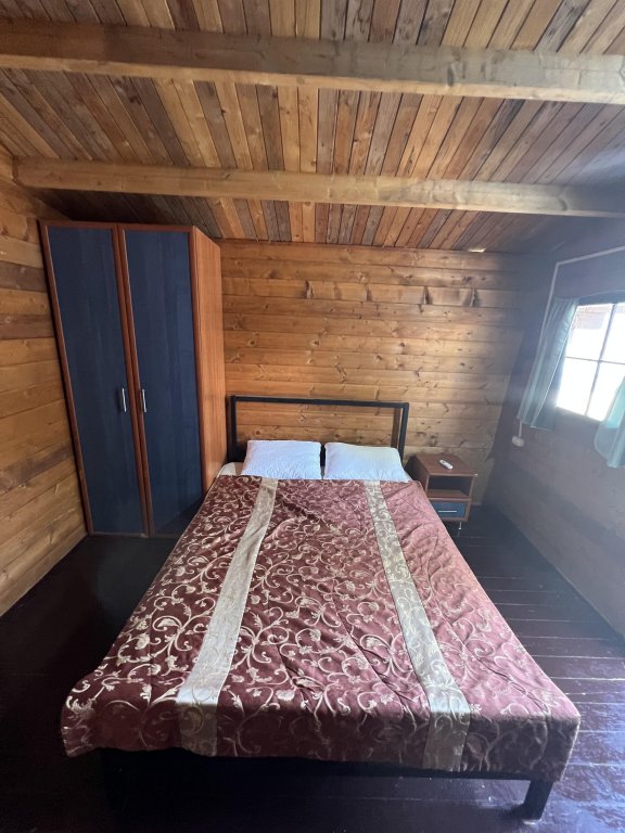 Молочный: База Отдыха Pitsunda House