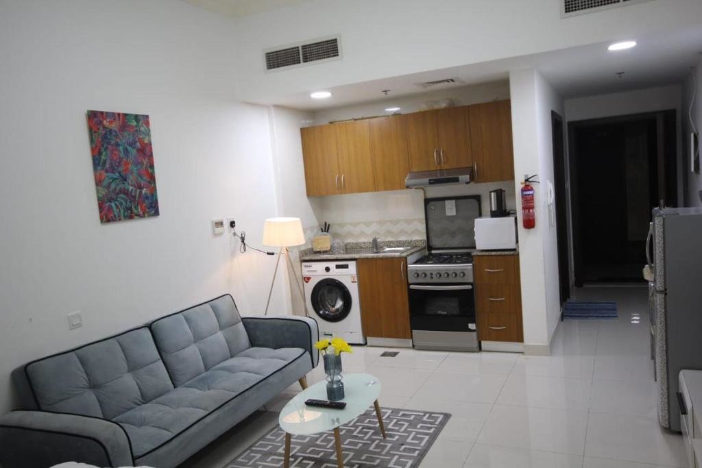 Дубай: Furnished Studio Apartments for rent in Dubai