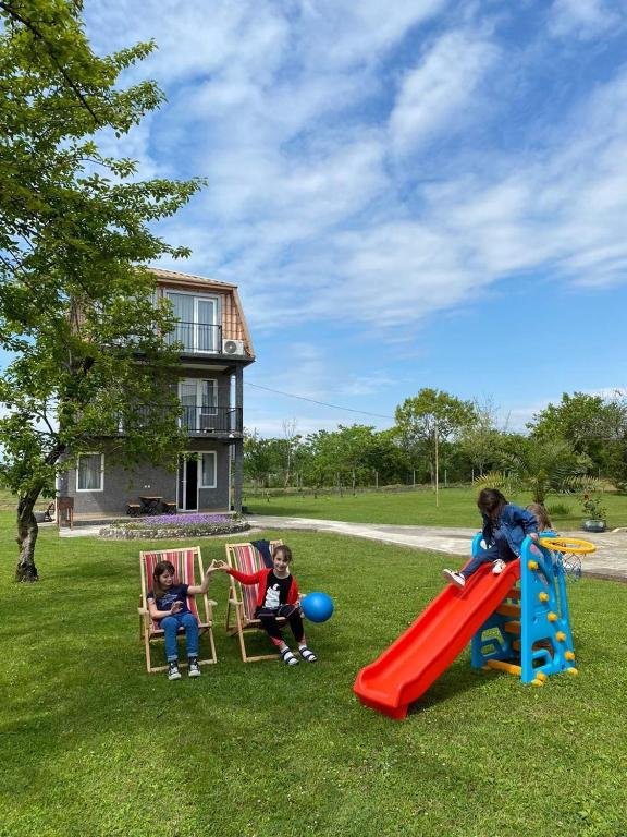 Кобулети: Дом на пляже Black sea House