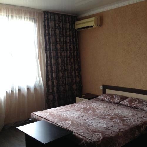 Пицунда: Guest House ARINA