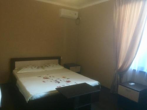 Пицунда: Guest House ARINA