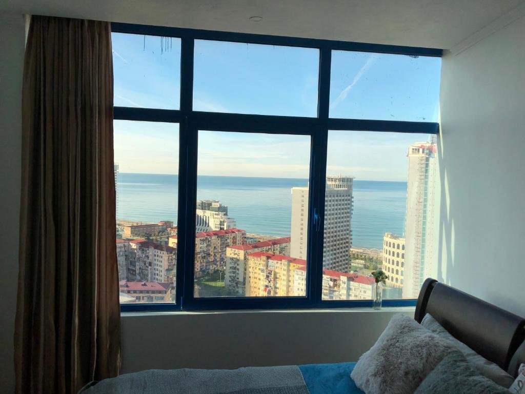 Батуми: Cozy bright Apartment with amazing sea view