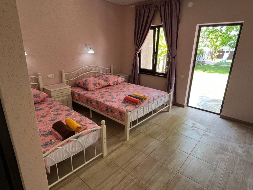carousel image 5