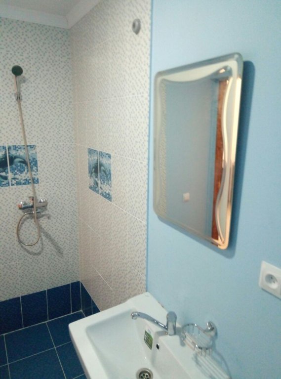 Пицунда: Guest House Amir