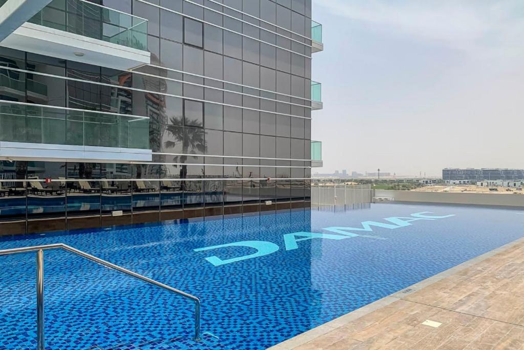 Дубай: Апартаменты Elite LUX Holiday Homes - Serene Golf View Living 1 BHK in Damac Hills Dubai