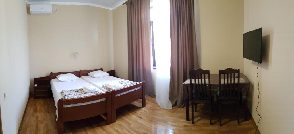 Гагра: Lora Guesthouse