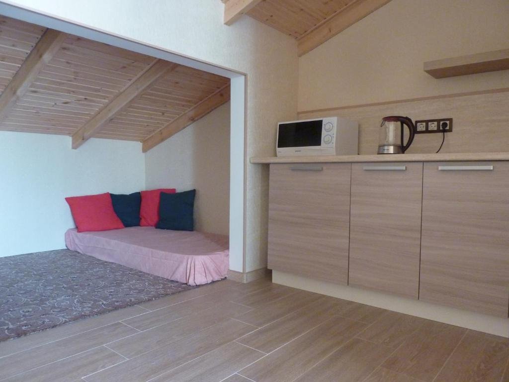 Гагра: Guest house LETTO