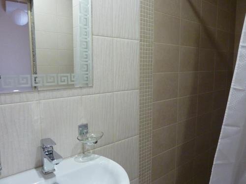 Гагра: Guest house LETTO