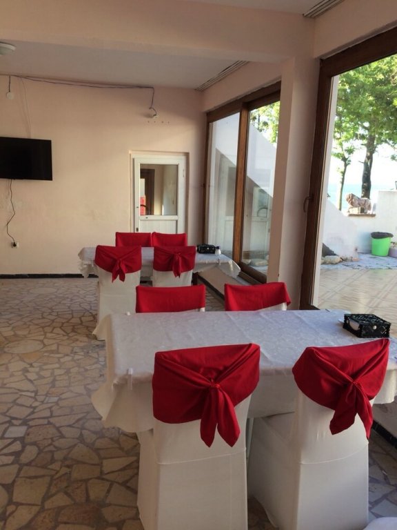 Дюздже: Karaburun Ankara Otel