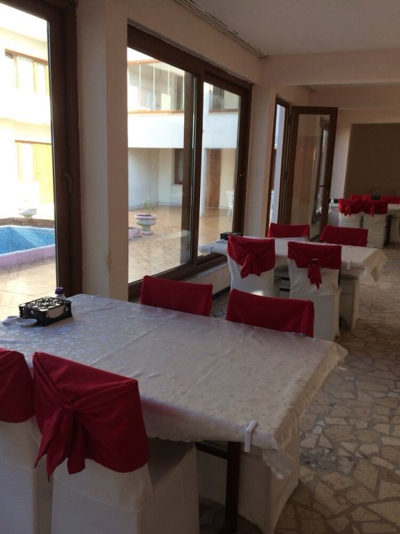 Дюздже: Karaburun Ankara Otel