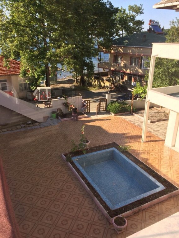 Дюздже: Karaburun Ankara Otel