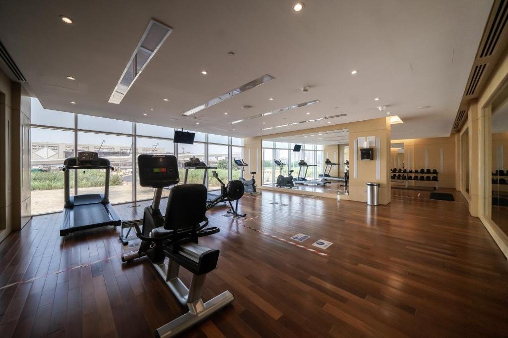 Дубай: HiGuests - Elegant Studio with Pool and Private Balcony