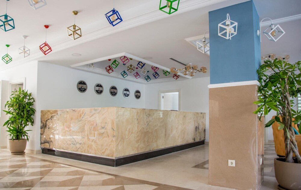 Богазкент: Crystal Club World Of Colours