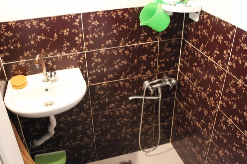 Батуми: Guest House Annamaria