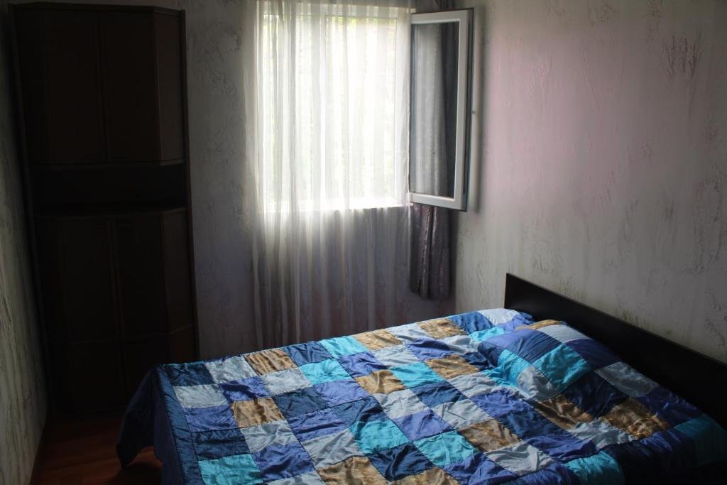 Батуми: Guest House Annamaria