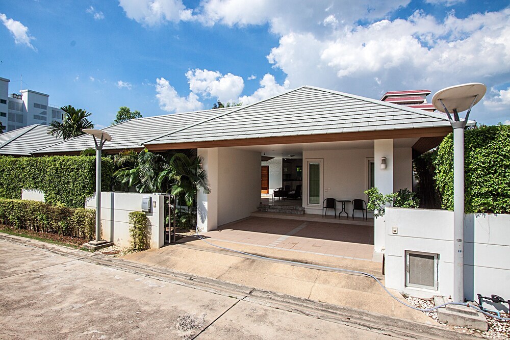 Бангламунг: Kancha Villa 3 Beds