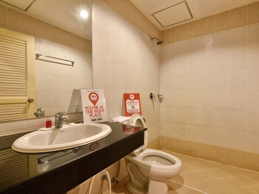 Пхукет: NIDA Rooms Patong Silk House