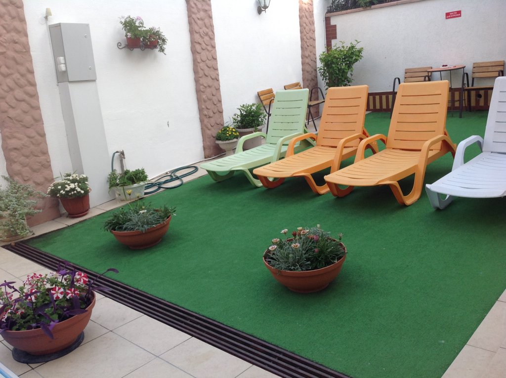 Феодосия: Glitsiniya Guest House