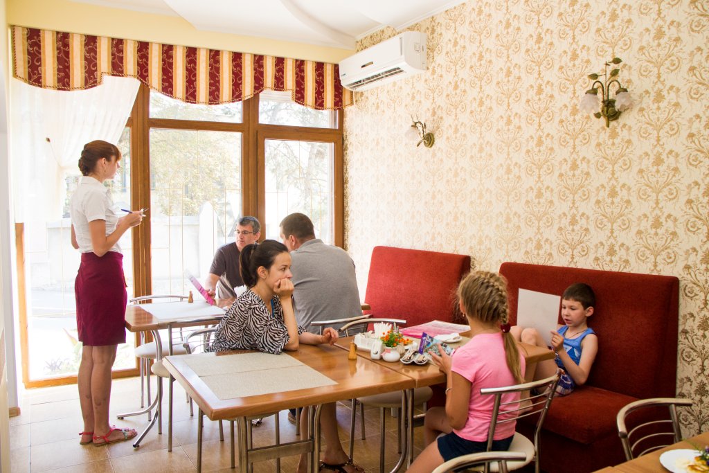 Феодосия: Glitsiniya Guest House