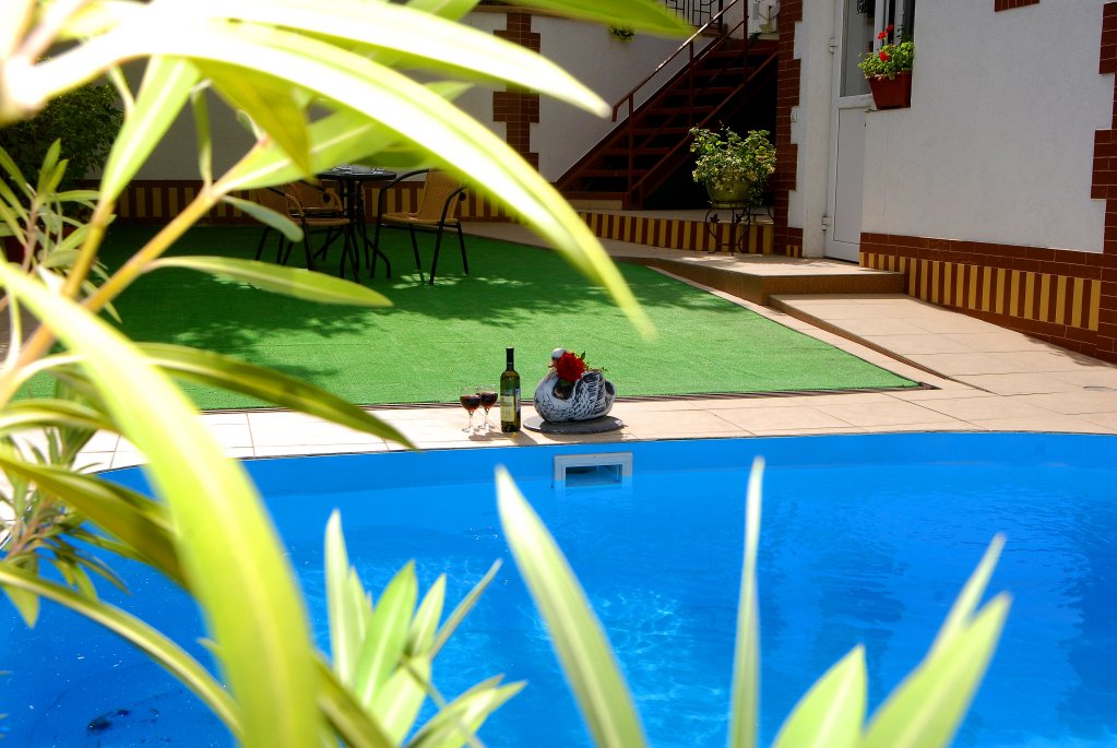 Феодосия: Glitsiniya Guest House