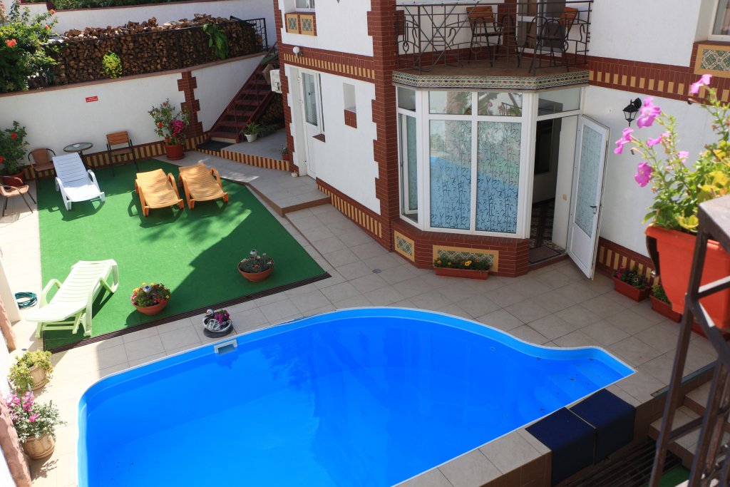 Феодосия: Glitsiniya Guest House