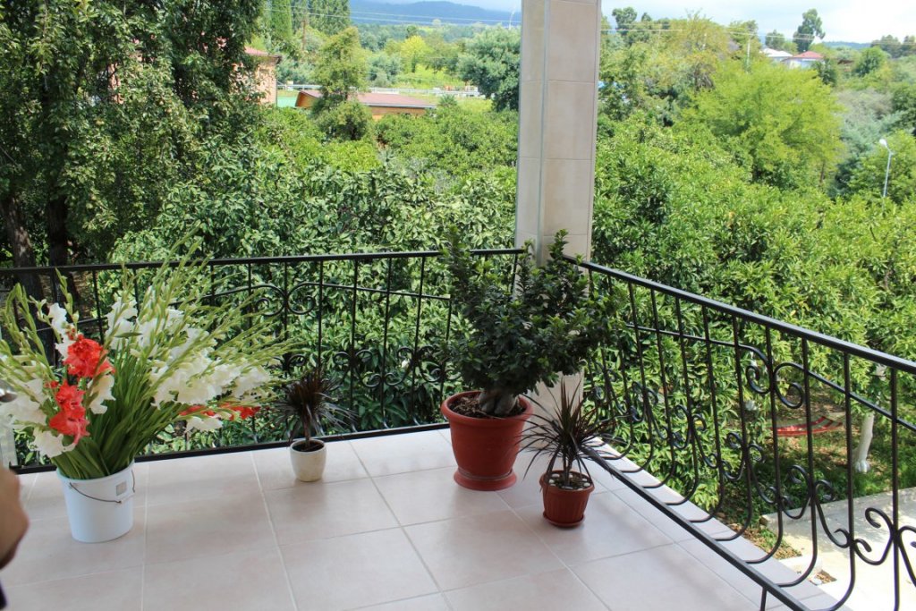 Верхняя Эшера: Divnyij Sad Guest House