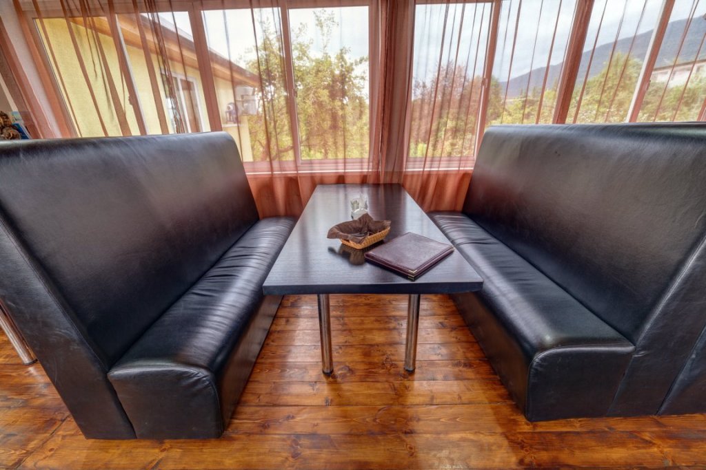 Верхняя Эшера: Divnyij Sad Guest House