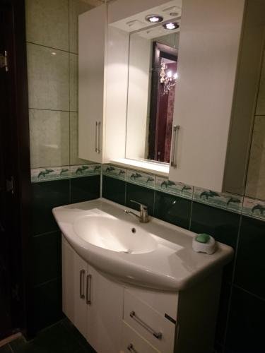 Баку: Apartment on Xudu Məmmədov 36