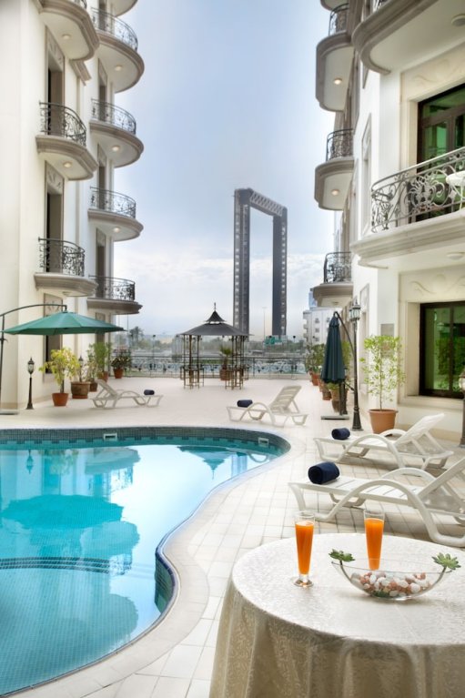 Дубай: Al Waleed Palace Hotel Apartments Bur Dubai