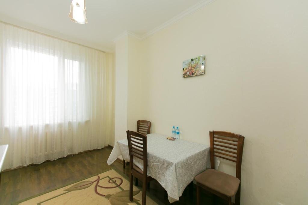 Астана: Diplomat Apartment on Sarayshyq st 34
