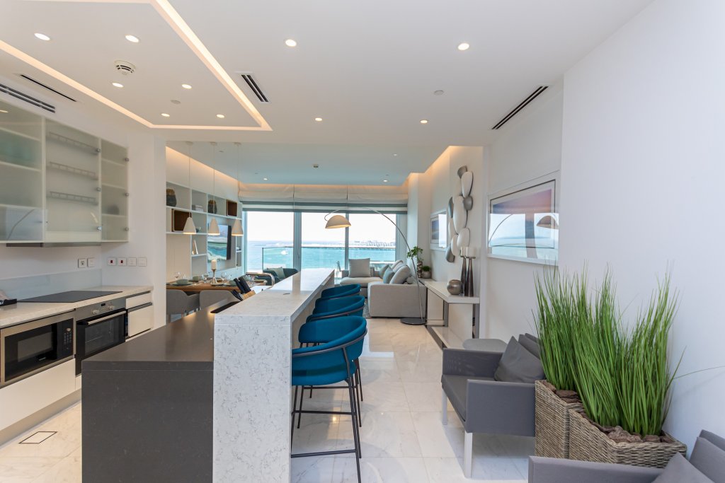 Дубай: Luxury sea view at 1 JBR dubai Marina