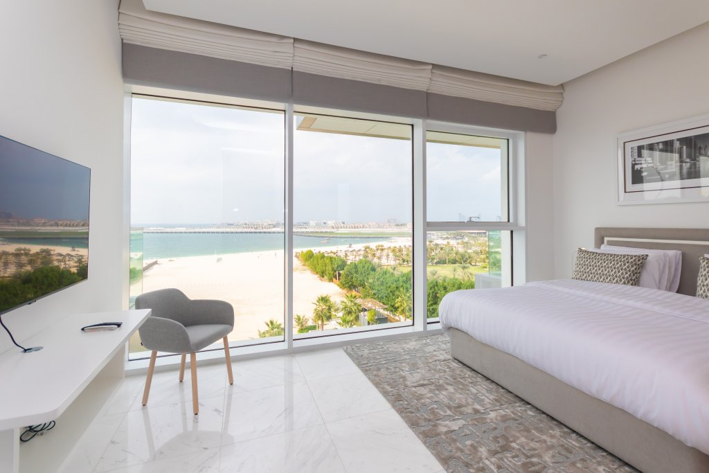 Дубай: Luxury sea view at 1 JBR dubai Marina
