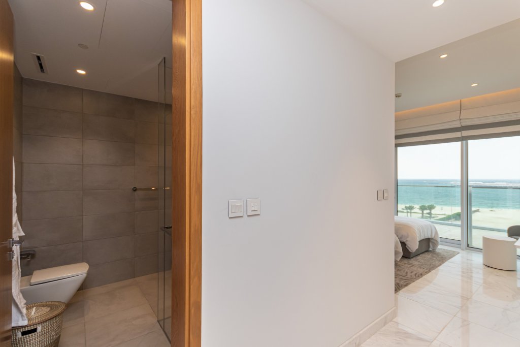 Дубай: Luxury sea view at 1 JBR dubai Marina