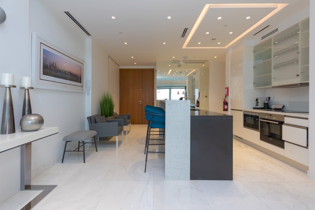 Дубай: Luxury sea view at 1 JBR dubai Marina