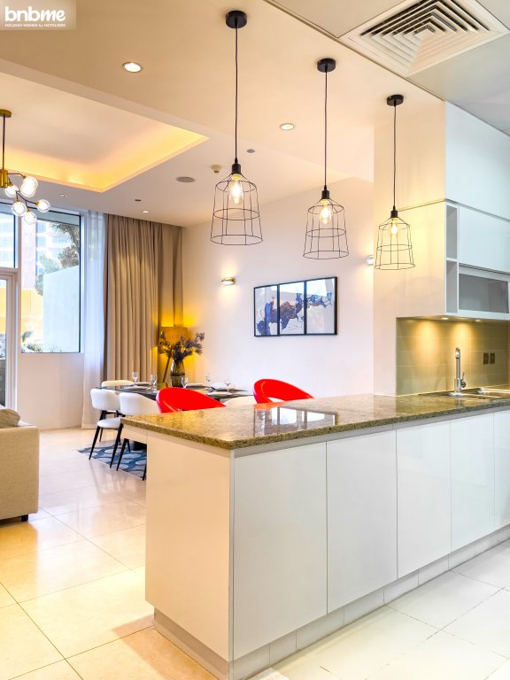 Дубай: Апартаменты bnbmehomes | PVT BBQ Patio @ Luxury Andaaz Resort-G05