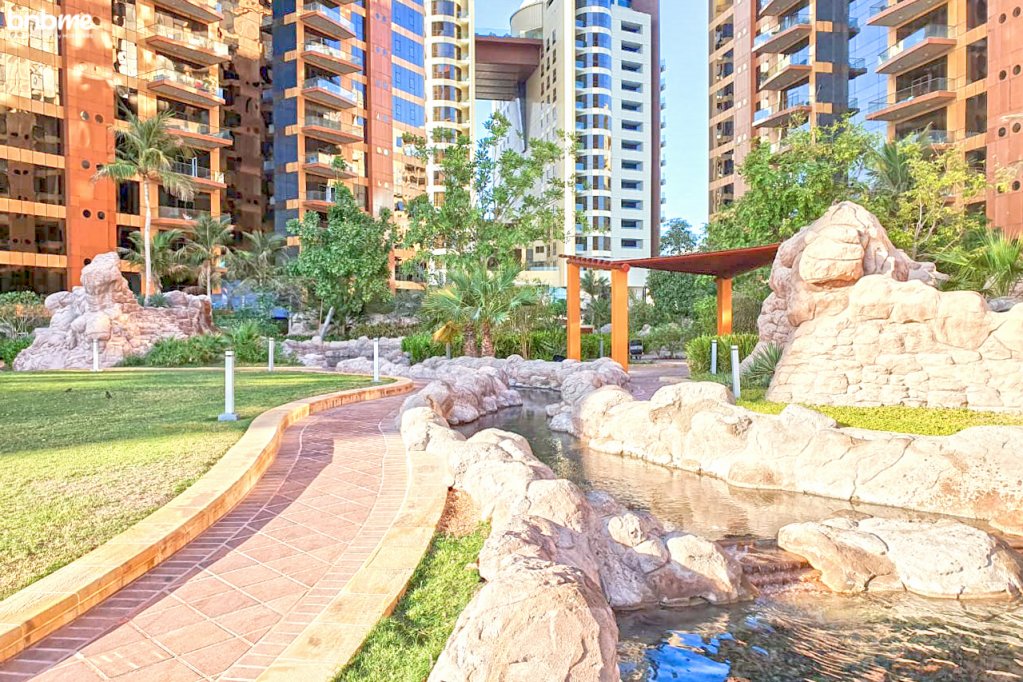 Дубай: Апартаменты bnbmehomes | PVT BBQ Patio @ Luxury Andaaz Resort-G05