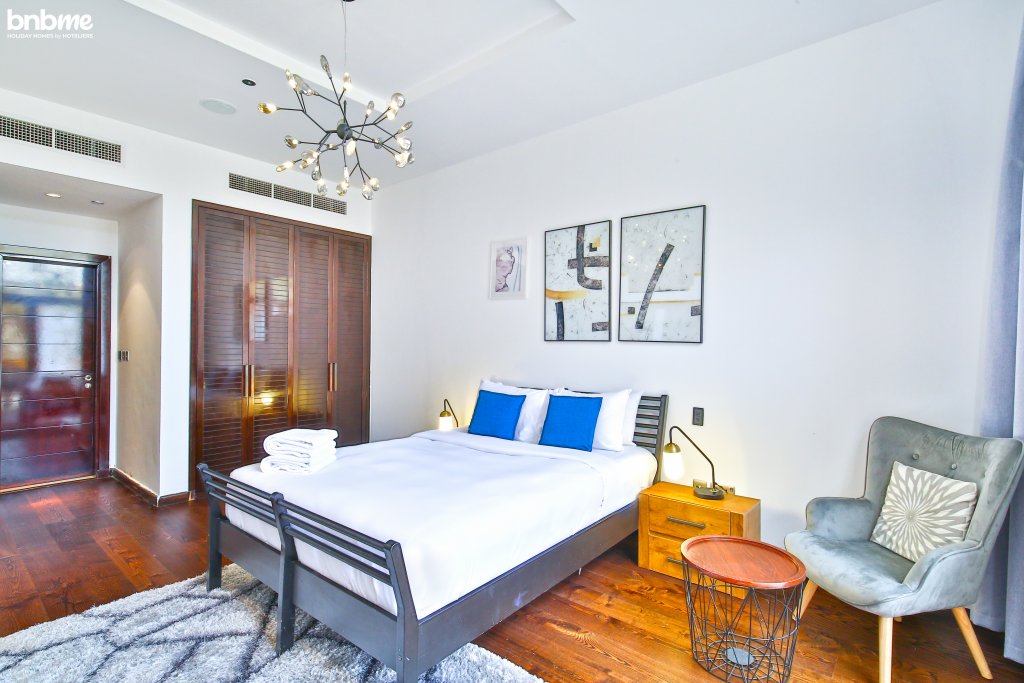 Дубай: Апартаменты bnbmehomes | PVT BBQ Patio @ Luxury Andaaz Resort-G05