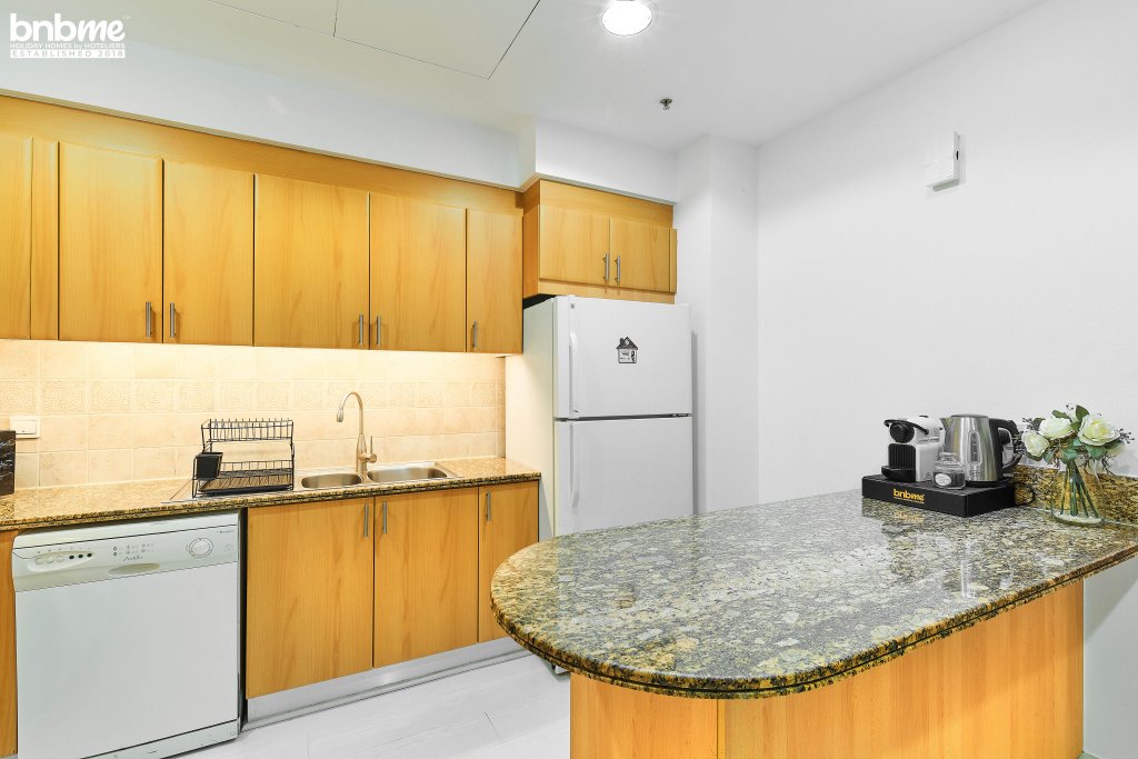 Дубай: Апартаменты bnbmehomes | Marvellous Marina Gem nr Ain Dubai - G05