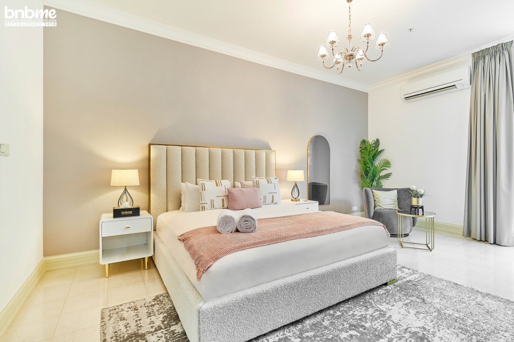 Дубай: Апартаменты bnbmehomes | Marvellous Marina Gem nr Ain Dubai - G05