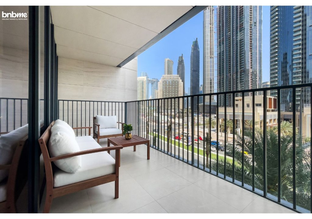 Дубай: Апартаменты Duplex w/ large outdoors patio on Pool level@BurjK-209