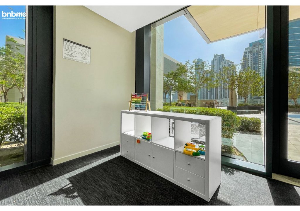 Дубай: Апартаменты Duplex w/ large outdoors patio on Pool level@BurjK-209
