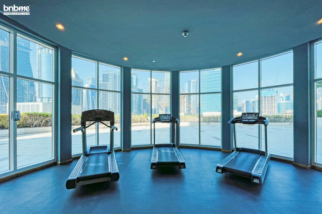 Дубай: Апартаменты bnbmehomes | Great Value 1 BR over looking Canal-303