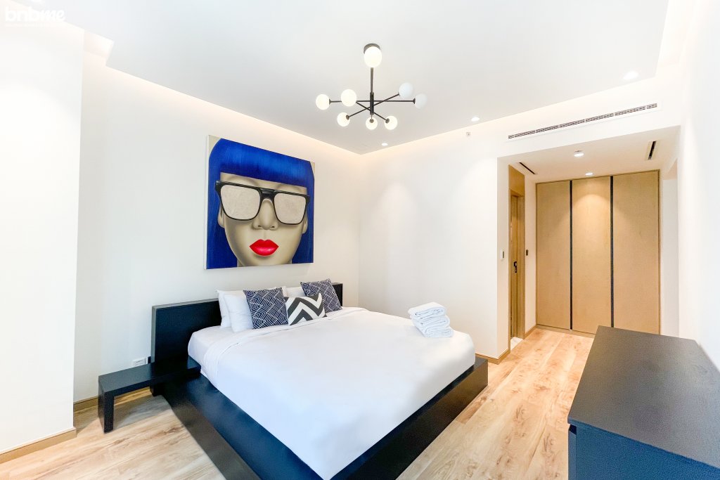 Дубай: Апартаменты Upscale Modern Designer Interiors with Marina View-1902